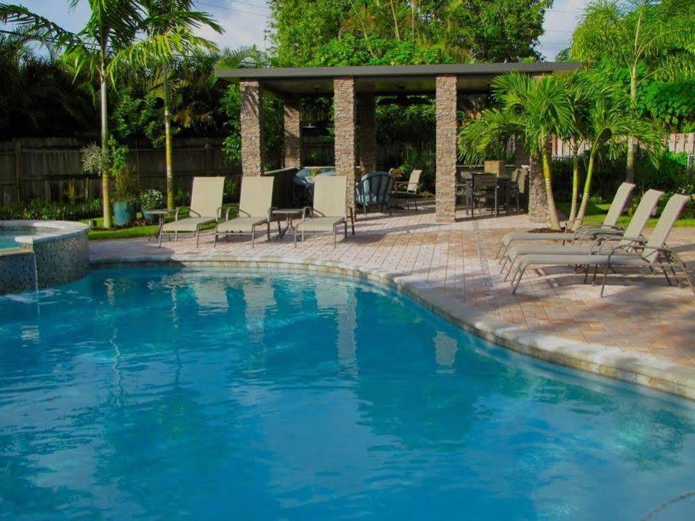 Heffron Manor Hotel Wilton Manors Exterior photo
